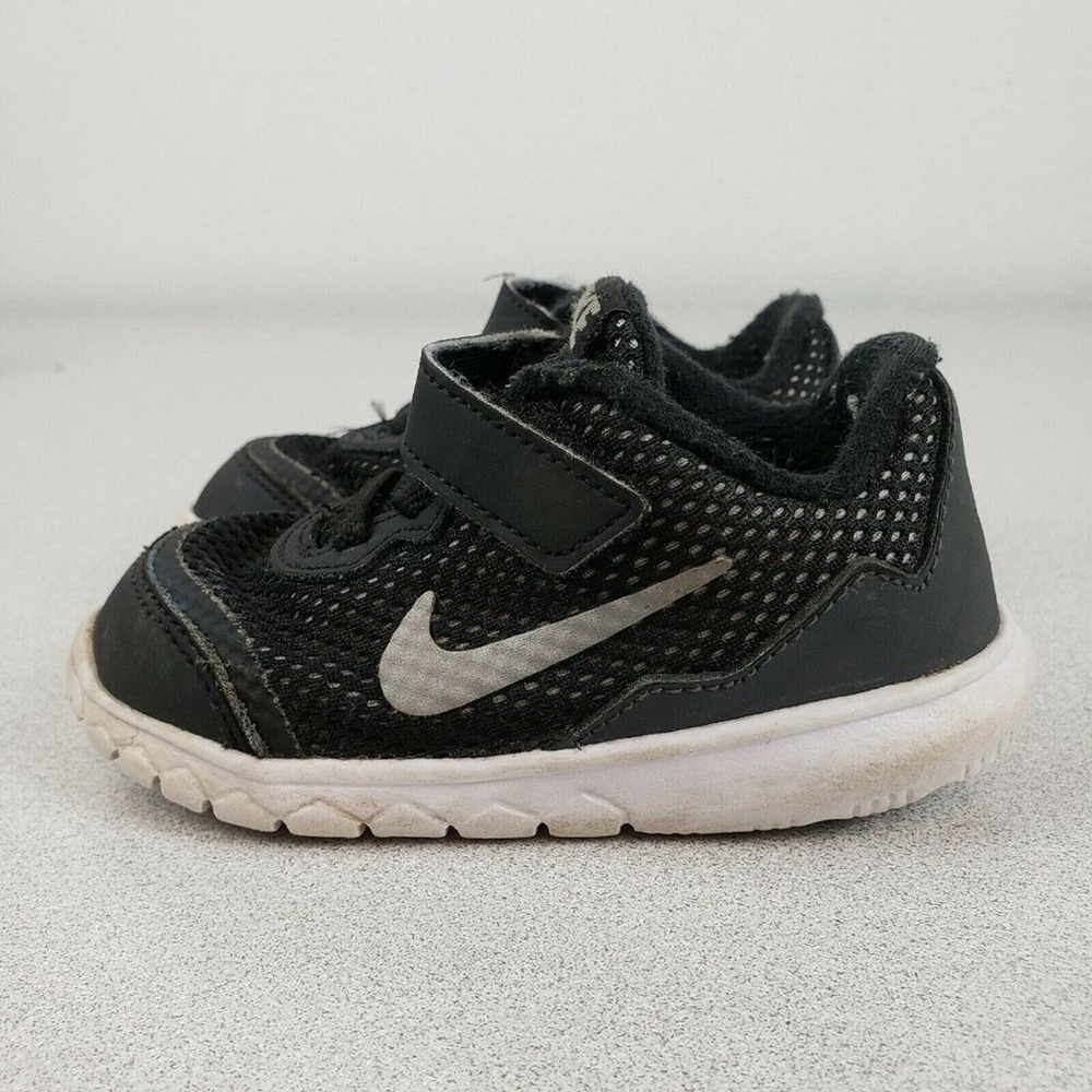 Nike Kids Flex Experience 4 749810-001 Black‎ Low Top Sneaker Shoes Size 6C